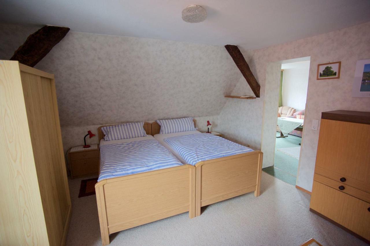 Pension Altes Pfarrhaus Helmarshausen Exterior photo